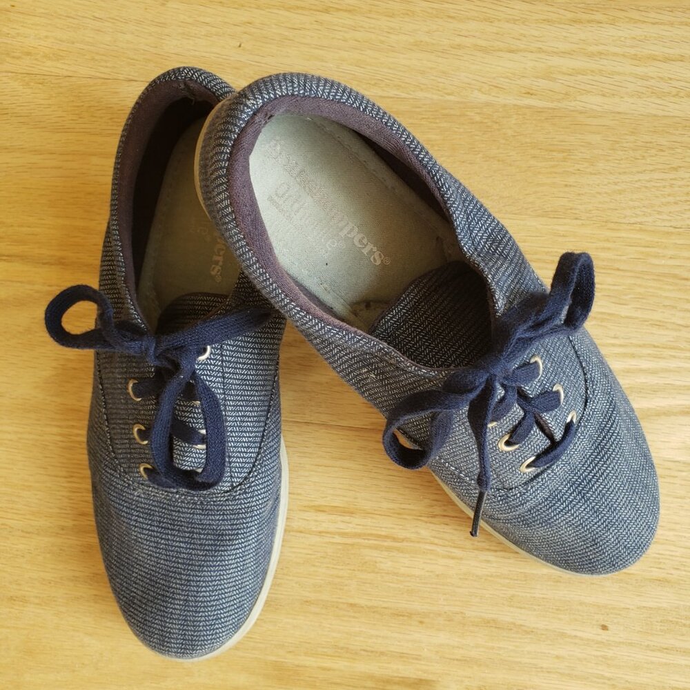 Grasshopper Sneakers - Navy Pin-stripe - Size 7.5W - Ortholite Insoles